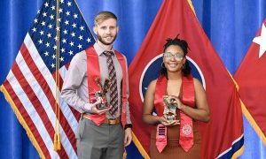 MTSU Summer Stole Ceremony Honors Graduating Student Veterans 