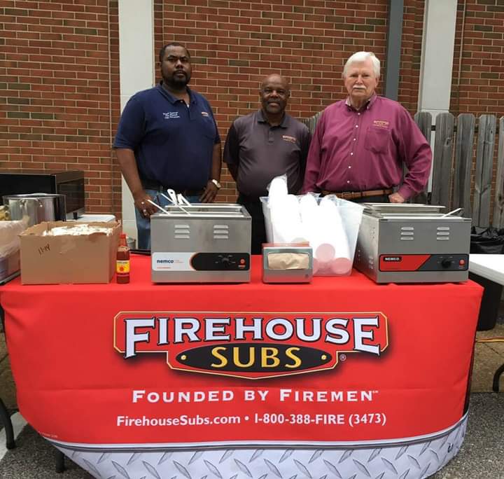 Reggie, Jim Maxwell, Eddie Tank, Chili Walk Donation Concord Academy