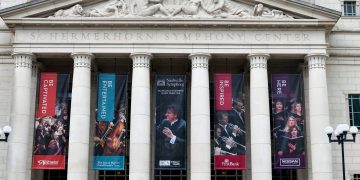 The Arts and Entertainment Scene in Tennessee: Local Theaters, Museums, and Galleries, and More